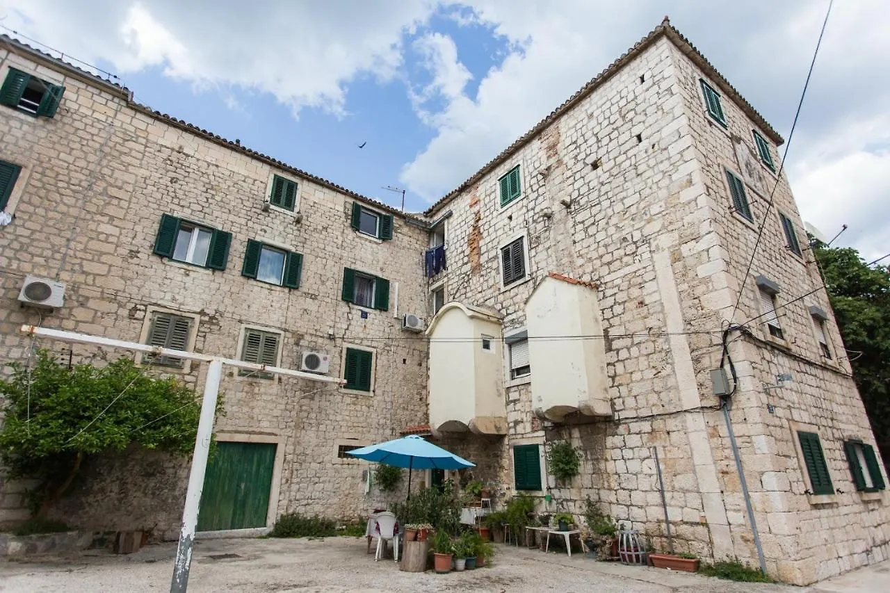 Apartments By The Sea Kastel Kambelovac, Kastela - 20942