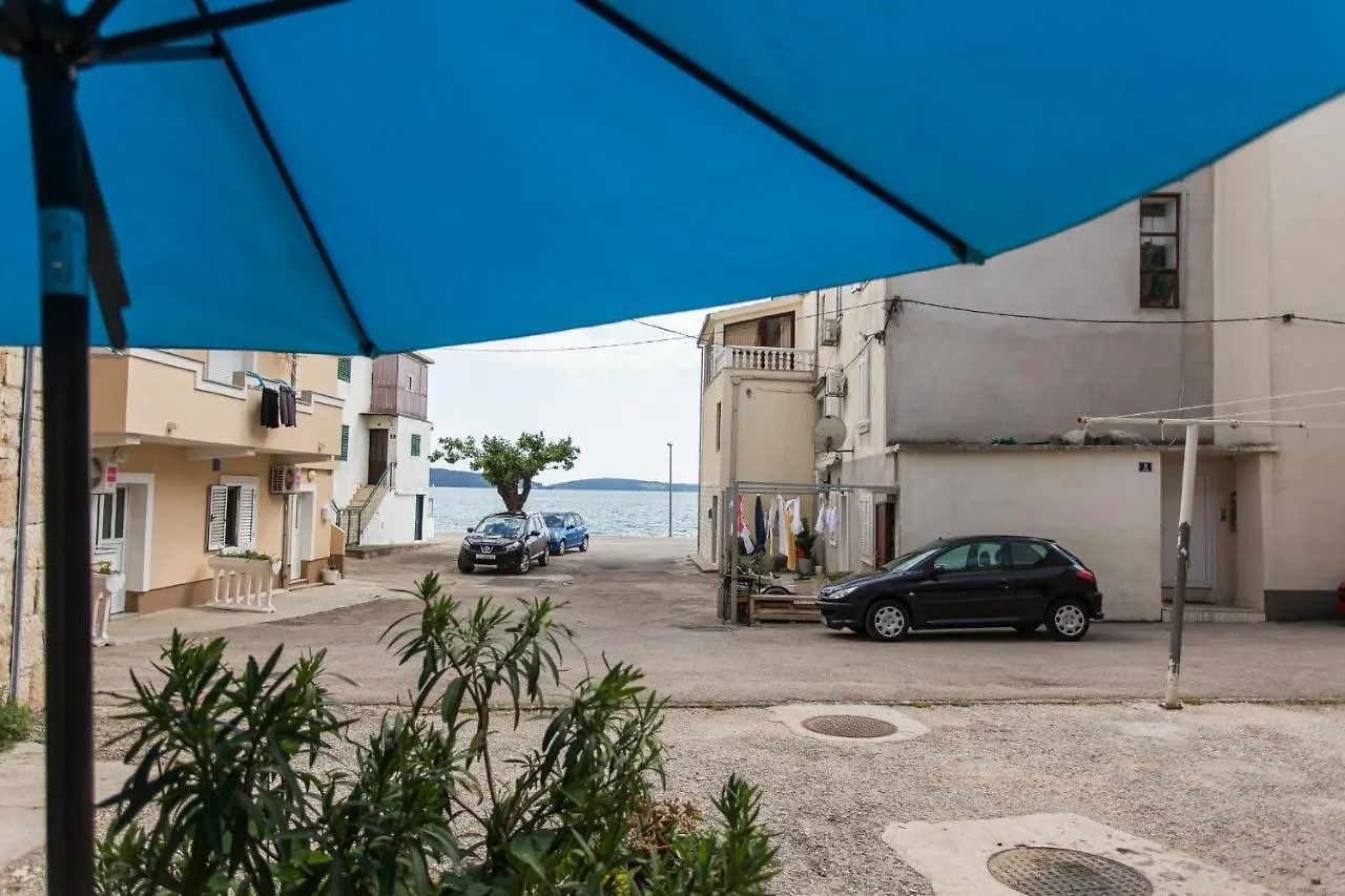 Apartments By The Sea Kastel Kambelovac, Kastela - 20942